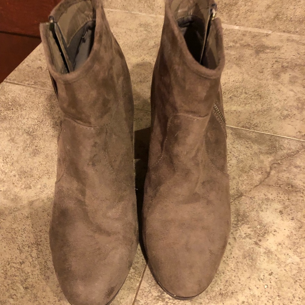 Booties - Picture 3 of 8